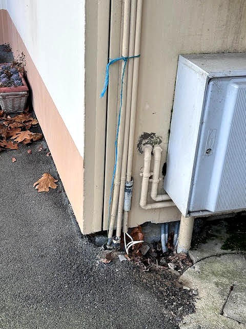 Aiguillage avec ficelle en prévisite fibre